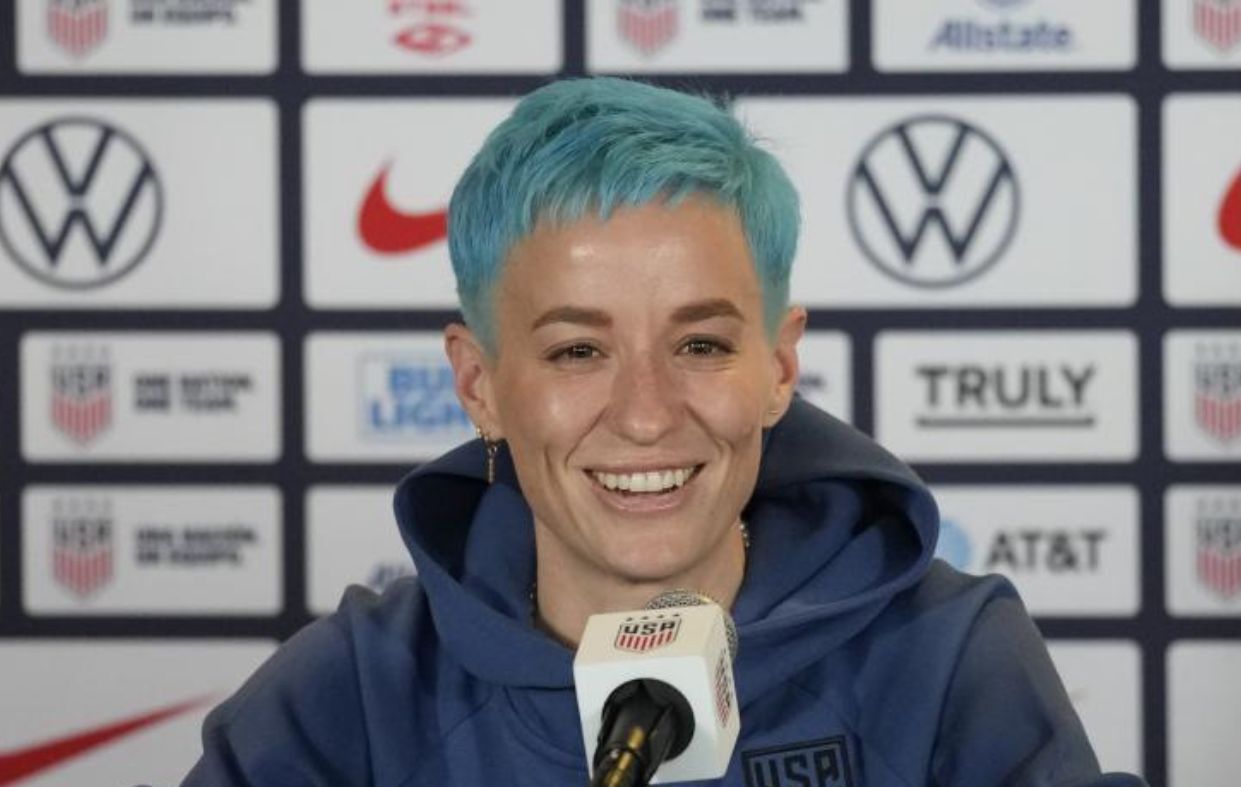 Megan Rapinoe muestra su apoyo a las deportistas trans