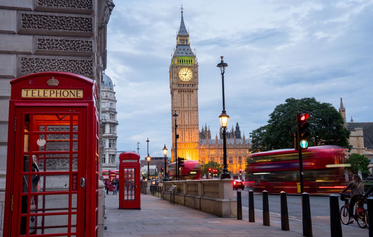 El Parlamento británico debatirá la prohibición de las terapias de conversión cinco años después