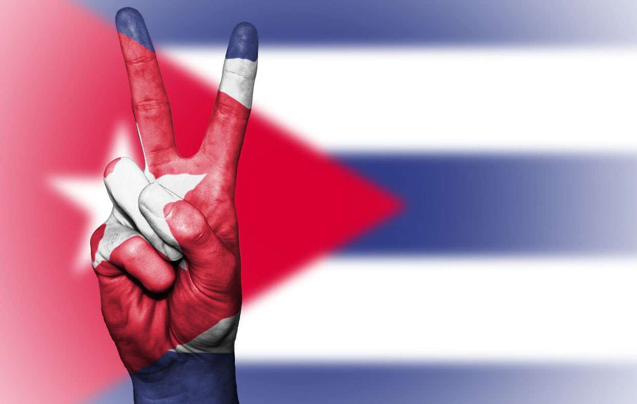 Cuba dice "sí" al matrimonio homosexual votado en referéndum